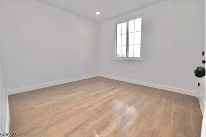 41 Arlington Ave, Jersey City, NJ 07305 - Photo 5