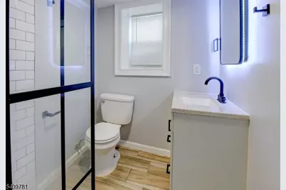 188 Pennington St, Newark, NJ 07105 - Photo 9