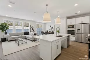 179 Jasmine Dr, Warren Township, NJ 07059 - Photo 1