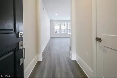 179 Jasmine Dr, Warren Township, NJ 07059 - Photo 9