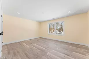 1690 Hamburg Tpke, Wayne, NJ 07470 - Photo 19