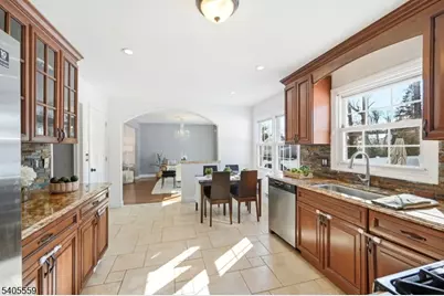 26 E Harrison Pl, Livingston, NJ 07039 - Photo 19