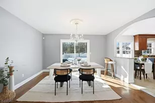 26 E Harrison Pl, Livingston, NJ 07039 - Photo 11