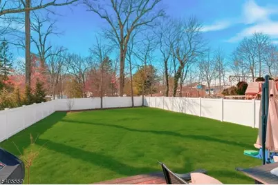 26 E Harrison Pl, Livingston, NJ 07039 - Photo 41