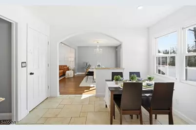 26 E Harrison Pl, Livingston, NJ 07039 - Photo 25