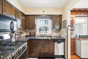 163 Edgewood Ave, Clifton, NJ 07012 - Photo 9