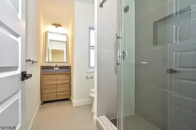 383 Lafayette Ave, Hawthorne, NJ 07506 - Photo 13