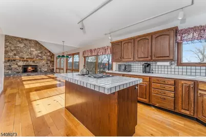 132 Mountain Rd, Pohatcong Township, NJ 08865 - Photo 17