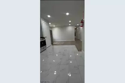 178-180 3rd St #3, Elizabeth, NJ 07206 - Photo 3