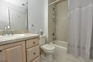 203 Central Pk Pl, Ramsey, NJ 07446 - Photo 17