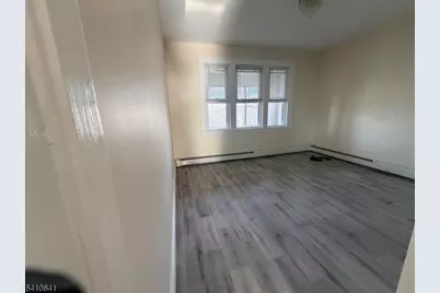 557 Gregory Ave, Passaic, NJ 07055 - Photo 7