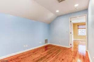 11 Wordsworth Rd, Millburn, NJ 07078 - Photo 11