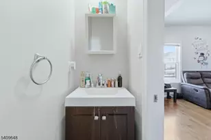 314 7th Ave W, Newark, NJ 07107 - Photo 21