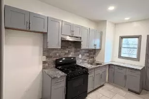 133 Mallory Ave, Jersey City, NJ 07304 - Photo 3