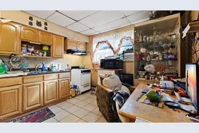 414 Market St, Paterson, NJ 07501 - Photo 7