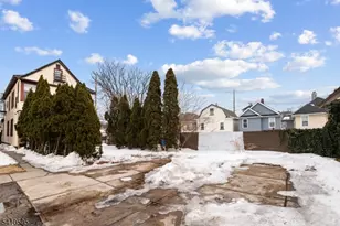 335 Boulevard, Passaic, NJ 07055 - Photo 29