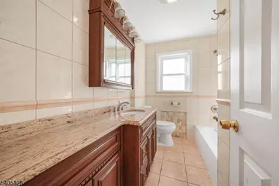 686 Gates Ter, Union Township, NJ 07083 - Photo 11