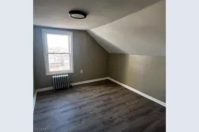 345 Summer Ave, Newark, NJ 07104 - Photo 17