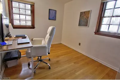 32 Cherryville Hollow Rd, Raritan Township, NJ 08822 - Photo 15