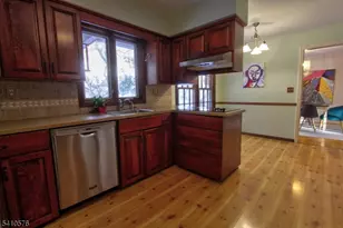 32 Cherryville Hollow Rd, Raritan Township, NJ 08822 - Photo 7