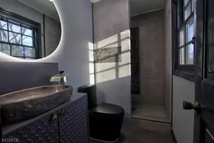 32 Cherryville Hollow Rd, Raritan Township, NJ 08822 - Photo 15