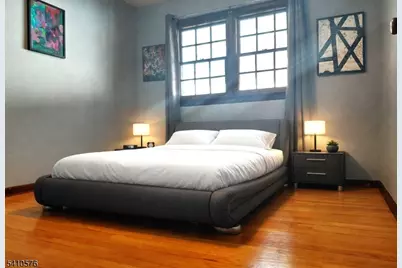 32 Cherryville Hollow Rd, Raritan Township, NJ 08822 - Photo 17