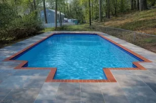 32 Cherryville Hollow Rd, Raritan Township, NJ 08822 - Photo 11