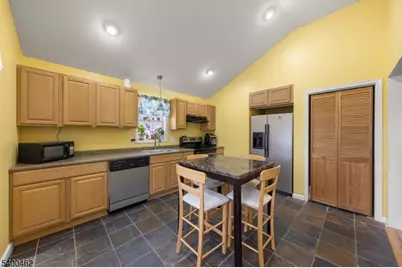 913 Oriole Trl, Stillwater, NJ 07860 - Photo 7