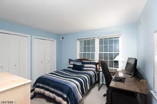 13 Deer Path Cir, Green Brook Township, NJ 08812 - Photo 23