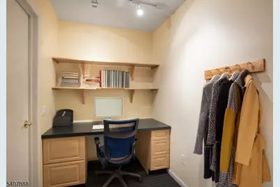 13 Deer Path Cir, Green Brook Township, NJ 08812 - Photo 13