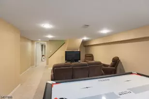 13 Deer Path Cir, Green Brook Township, NJ 08812 - Photo 29