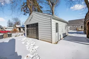 88 Harrington Rd, Clifton, NJ 07012 - Photo 19