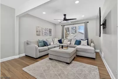 88 Harrington Rd, Clifton, NJ 07012 - Photo 5