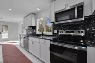 52 Whitehall Rd, Green Township, NJ 07821 - Photo 15