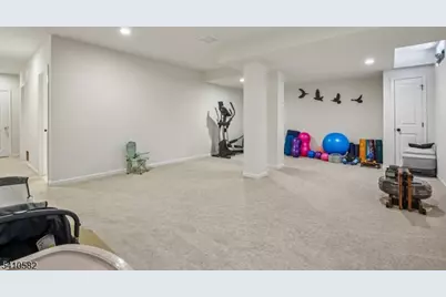 26 Wisteria Ct, Monroe Township, NJ 08831 - Photo 21