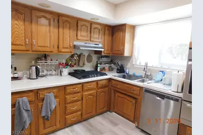 128 College View Dr, Hackettstown, NJ 07840 - Photo 7