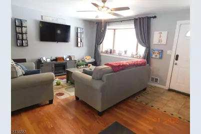 128 College View Dr, Hackettstown, NJ 07840 - Photo 3