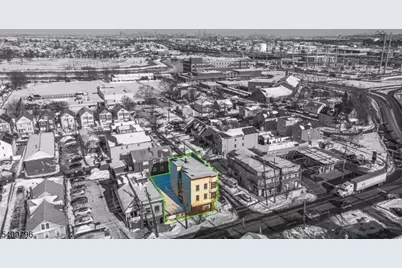 521-523 Bayway Ave #1r, Elizabeth, NJ 07202 - Photo 3