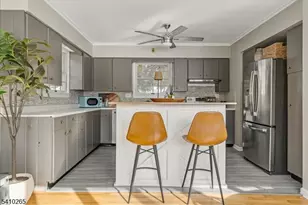 4 Arrowhead Trail, Sparta Township, NJ 07871 - Photo 11