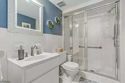 4 Arrowhead Trl, Sparta Township, NJ 07871 - Photo 27