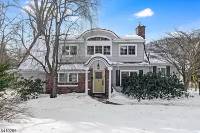 4 Arrowhead Trl, Sparta Township, NJ 07871 - Photo 1