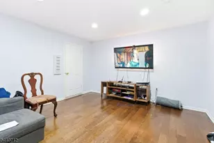 158 S Clinton St, East Orange, NJ 07018 - Photo 13