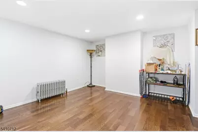 158 S Clinton St, East Orange, NJ 07018 - Photo 9