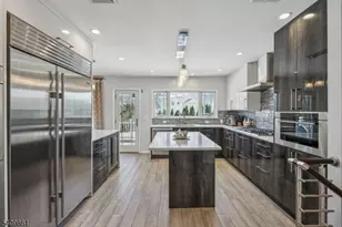 33 Haran Cir, Millburn, NJ 07041 - Photo 13