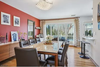 33 Haran Cir, Millburn, NJ 07041 - Photo 7