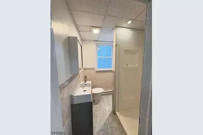 205 N Clinton Street #1, East Orange, NJ 07017 - Photo 13