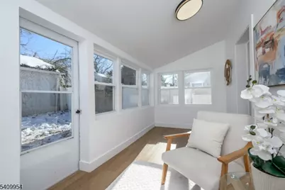 341 Forest Dr, Union Township, NJ 07083 - Photo 17