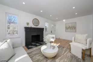 341 Forest Dr, Union Township, NJ 07083 - Photo 7