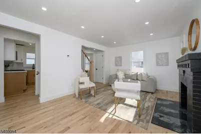 341 Forest Dr, Union Township, NJ 07083 - Photo 3