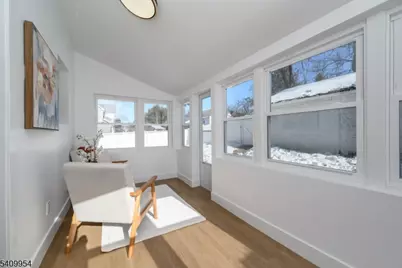 341 Forest Dr, Union Township, NJ 07083 - Photo 15